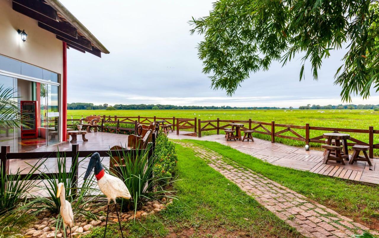 Pousada Piuval Acomodação com café da manhã Poconé Exterior foto